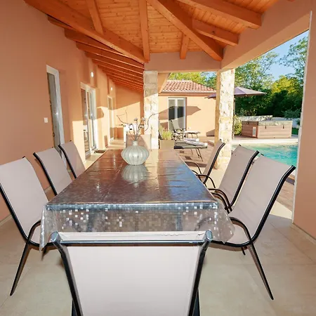 Vila Perla